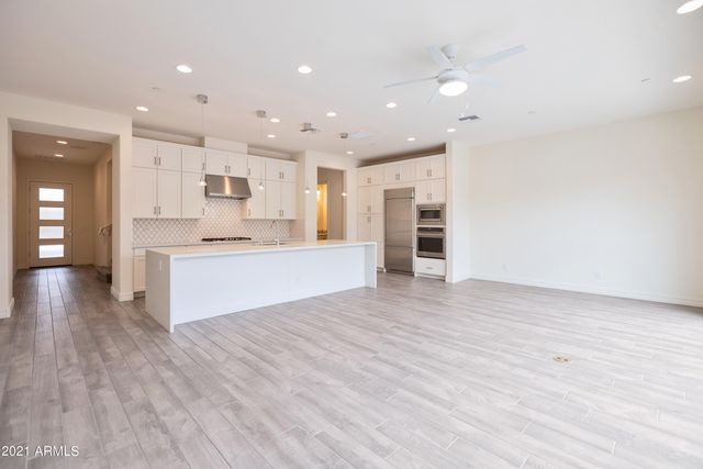 7358 E CASITAS DEL RIO Drive, Scottsdale, AZ 85255