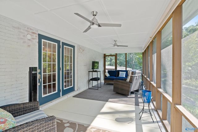 1829 Forest Drive, Guntersville, AL 35976
