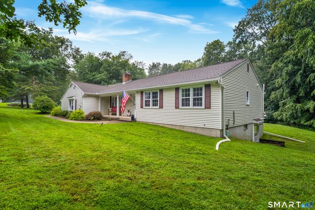 142 Ford Road, Woodbridge, CT 06525