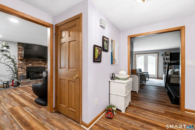 142 Ford Road, Woodbridge, CT 06525