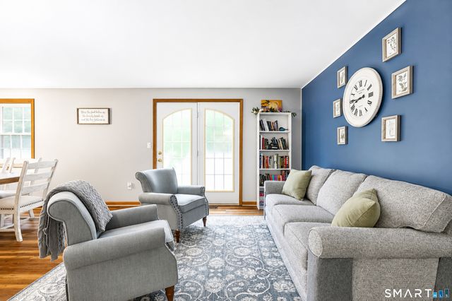 142 Ford Road, Woodbridge, CT 06525