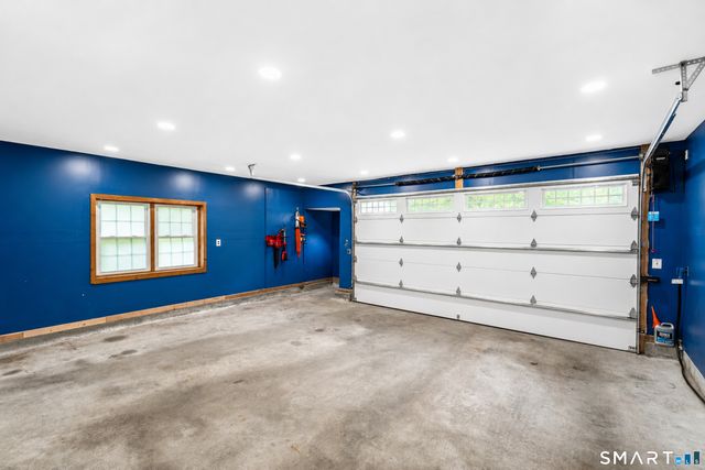 142 Ford Road, Woodbridge, CT 06525