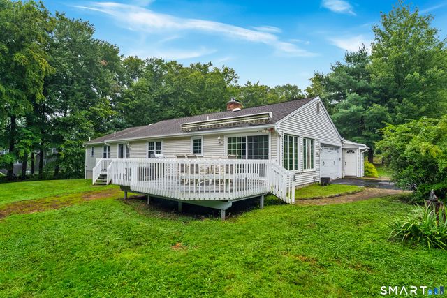142 Ford Road, Woodbridge, CT 06525
