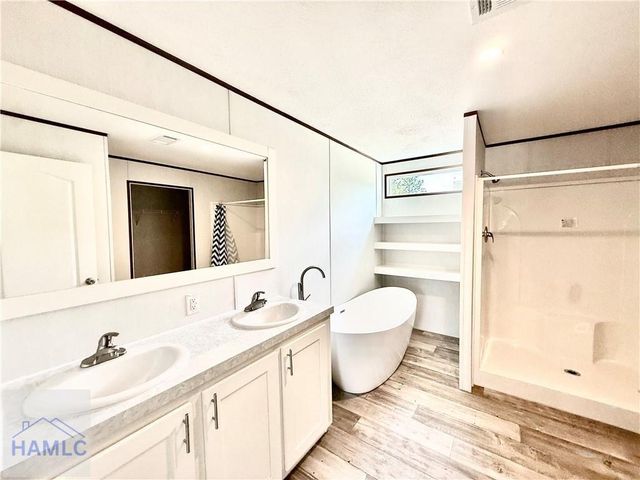 1112 Buster Phillips Road SE, Ludowici, GA 31316