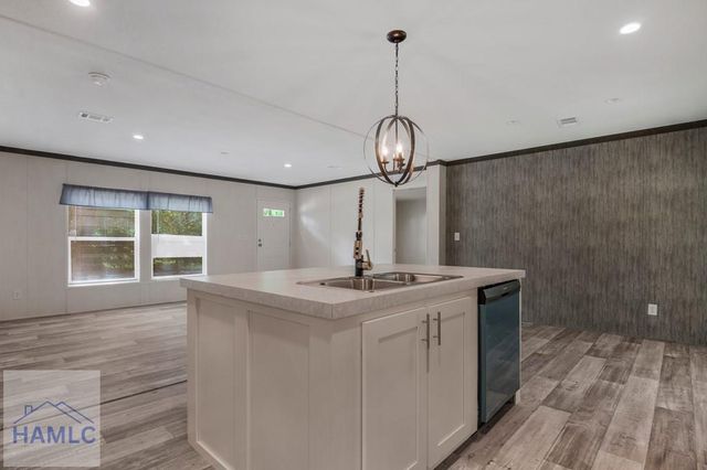 1112 Buster Phillips Road SE, Ludowici, GA 31316