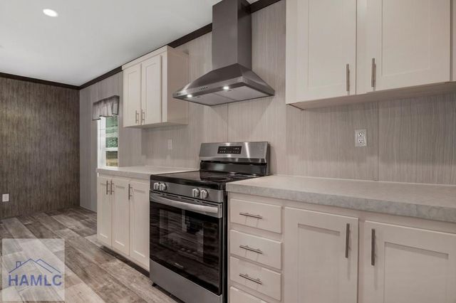 1112 Buster Phillips Road SE, Ludowici, GA 31316