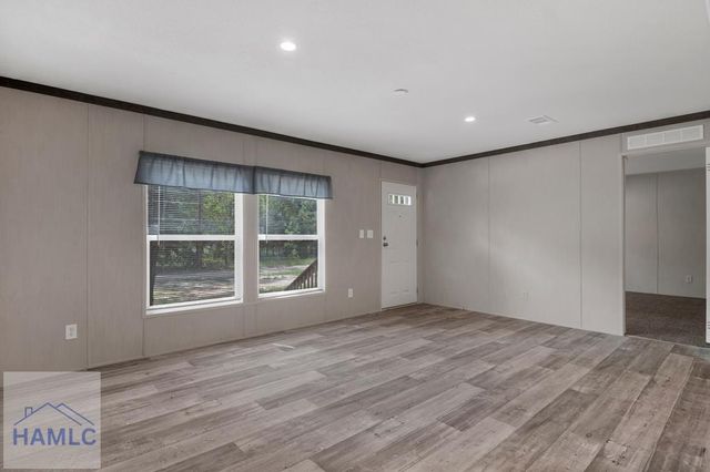 1112 Buster Phillips Road SE, Ludowici, GA 31316