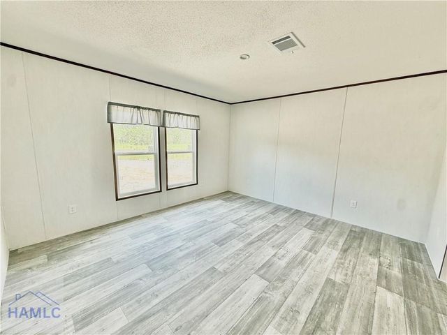 1112 Buster Phillips Road SE, Ludowici, GA 31316