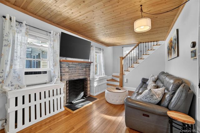 81 Walton Avenue, White Plains, NY 10606