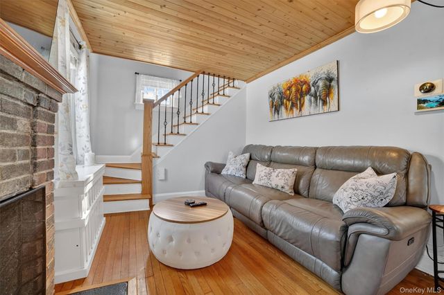 81 Walton Avenue, White Plains, NY 10606