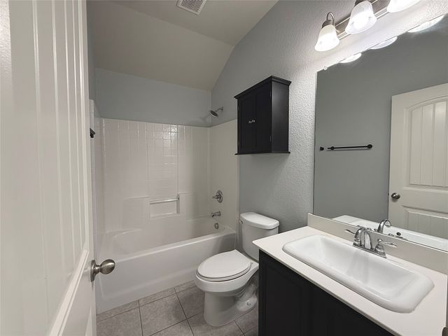 2126 Candace Drive, Lancaster, TX 75146