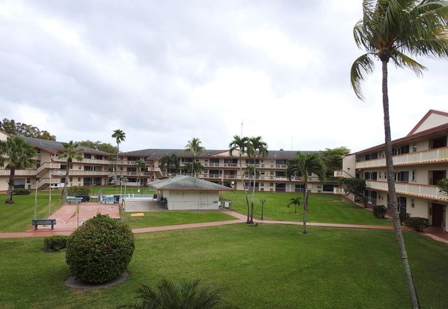 5300 Washington St 118, Hollywood, FL 33021