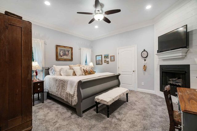 2205 County Road 44600, Blossom, TX 75416