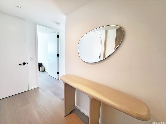 1000 Auahi Street 3301, Honolulu, HI 96814