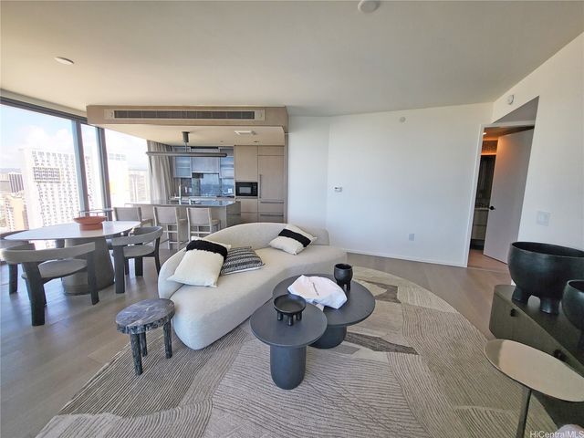 1000 Auahi Street 3301, Honolulu, HI 96814