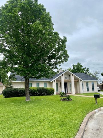 2419 Briarlee Drive, Houston, TX 77077