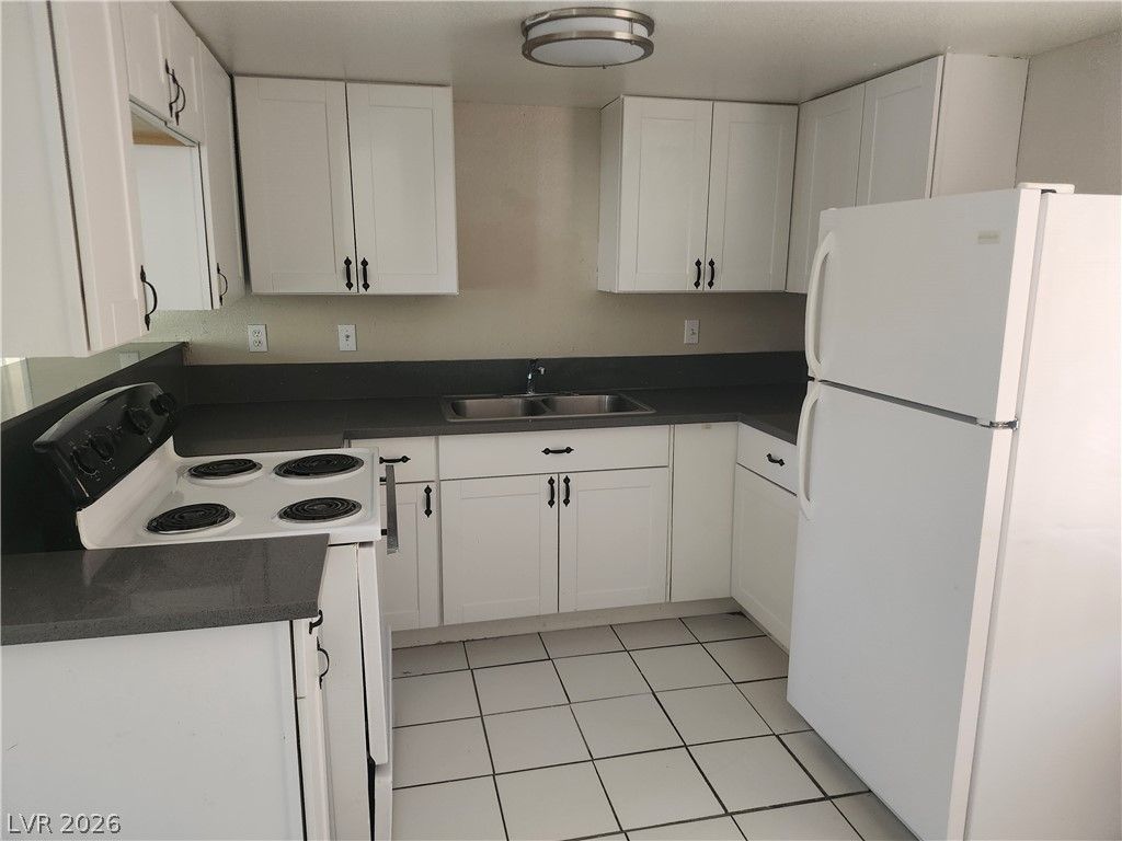 4737 Thunderbolt Avenue 1, Las Vegas, NV 89115