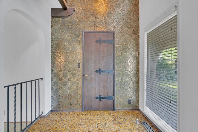 2506 Kenmore Ct, Modesto, CA 95355