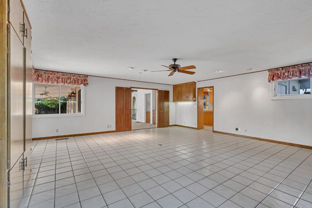 2506 Kenmore Ct, Modesto, CA 95355