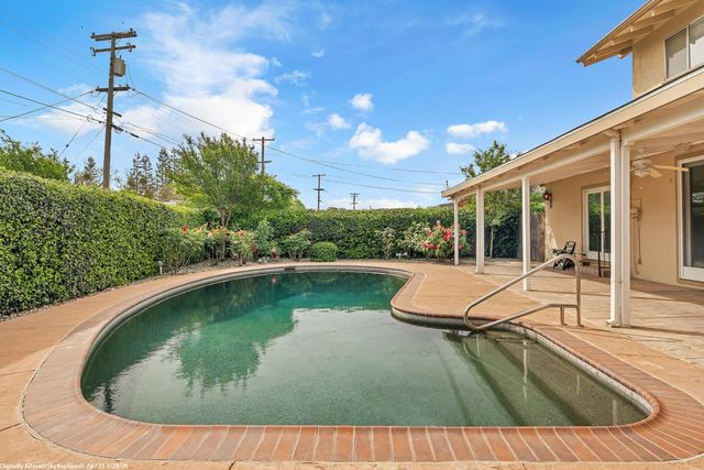 2506 Kenmore Ct, Modesto, CA 95355