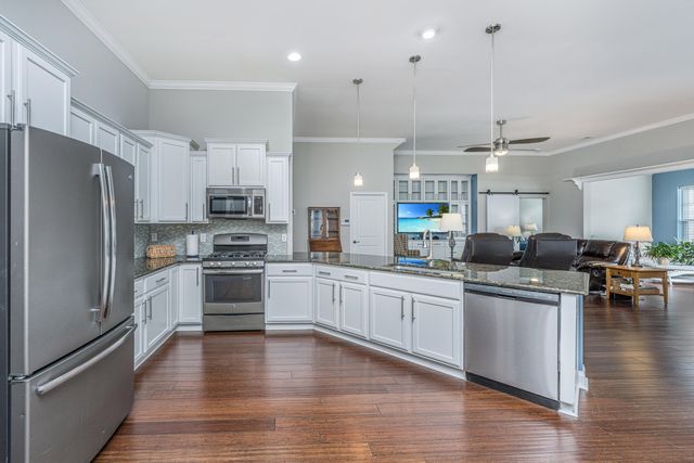166 Netherfield Drive, Summerville, SC 29486