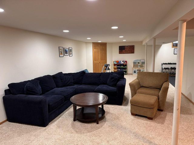 W8321 Homestead PLACE, Onalaska, WI 54650