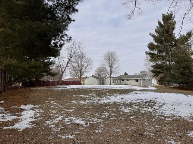 W8321 Homestead PLACE, Onalaska, WI 54650