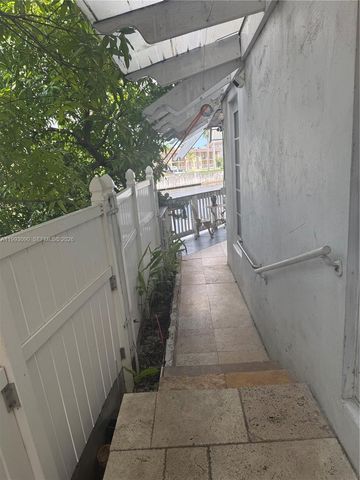 7643 NW South River Dr, Medley, FL 33166