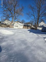 14 Stevens Street, Glens Falls, NY 12801