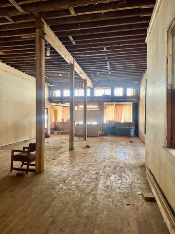 1028 Main Street, Klamath Falls, OR 97601