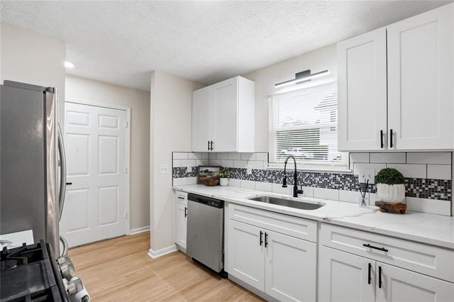 6839 Silver Maple Drive, Rex, GA 30273