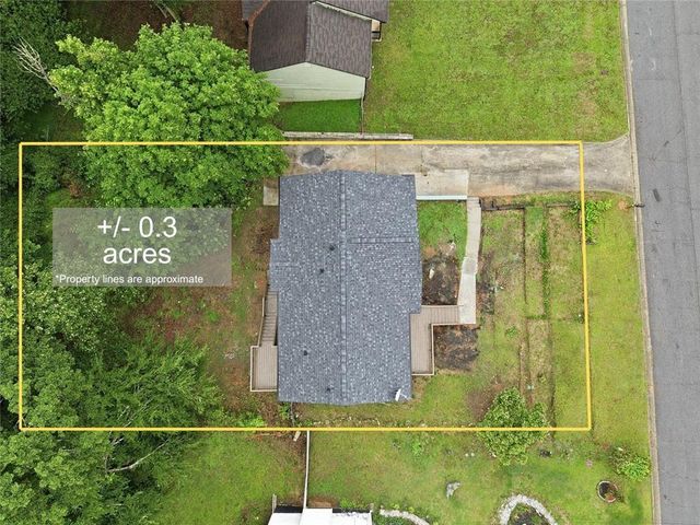 6839 Silver Maple Drive, Rex, GA 30273