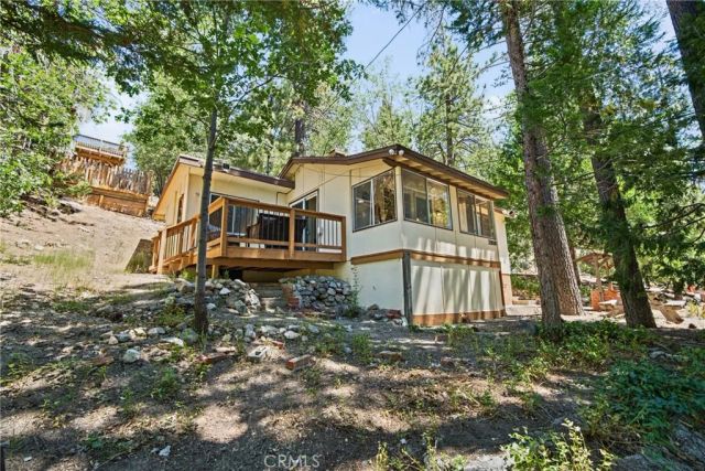 32800 Willow, Running Springs, CA 92382