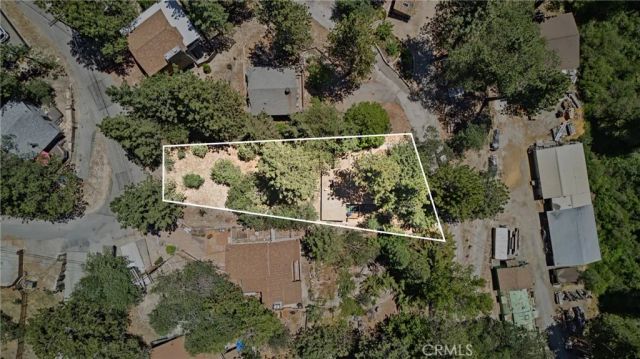32800 Willow, Running Springs, CA 92382