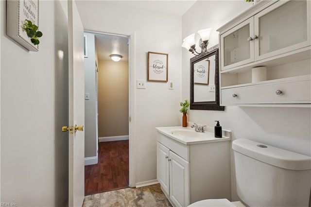 1630 Darren CIR, Portsmouth, VA 23701