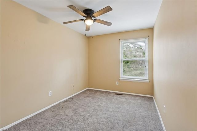 1630 Darren CIR, Portsmouth, VA 23701