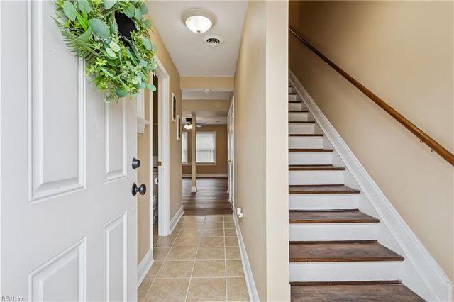 1630 Darren CIR, Portsmouth, VA 23701