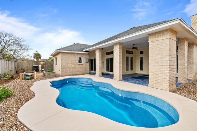 16118 Broomsedge St, Corpus Christi, TX 78418