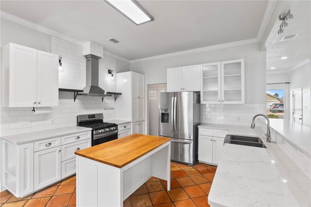 16118 Broomsedge St, Corpus Christi, TX 78418