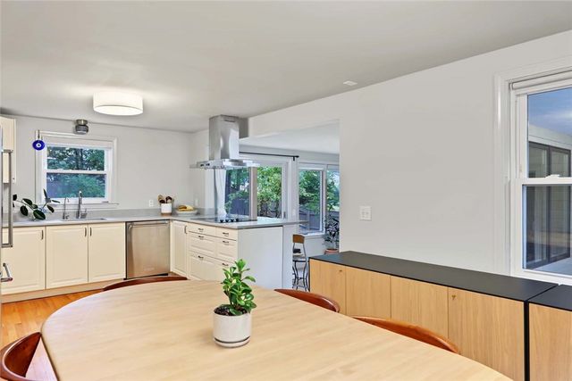 18 Pine Cone Drive, Barrington, RI 02806