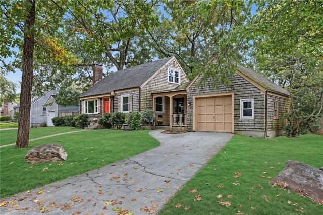 18 Pine Cone Drive, Barrington, RI 02806