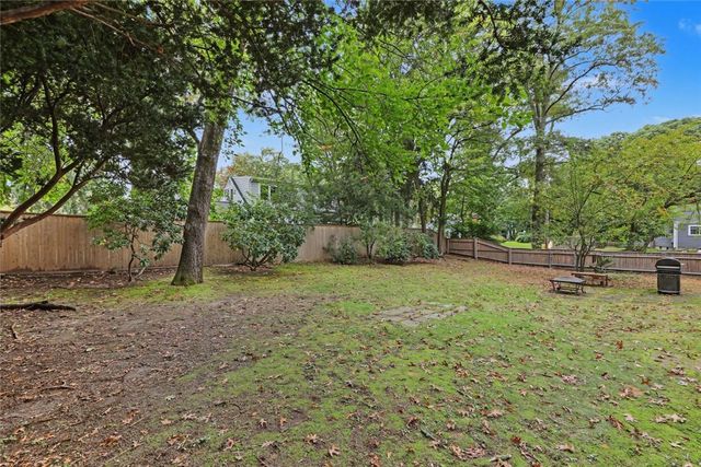 18 Pine Cone Drive, Barrington, RI 02806
