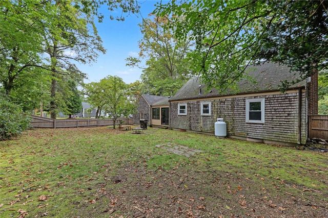 18 Pine Cone Drive, Barrington, RI 02806
