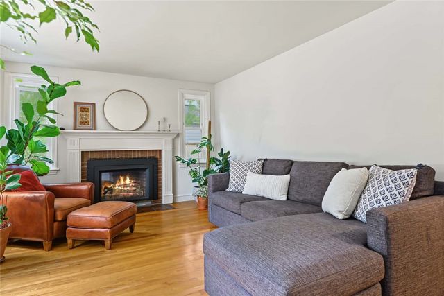 18 Pine Cone Drive, Barrington, RI 02806