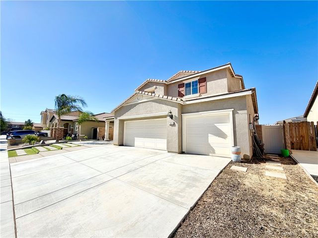 30120 Crescent Pointe Way, Menifee, CA 92585