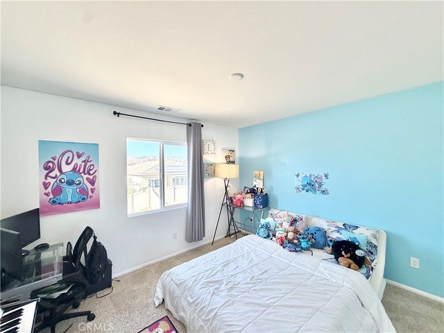 30120 Crescent Pointe Way, Menifee, CA 92585