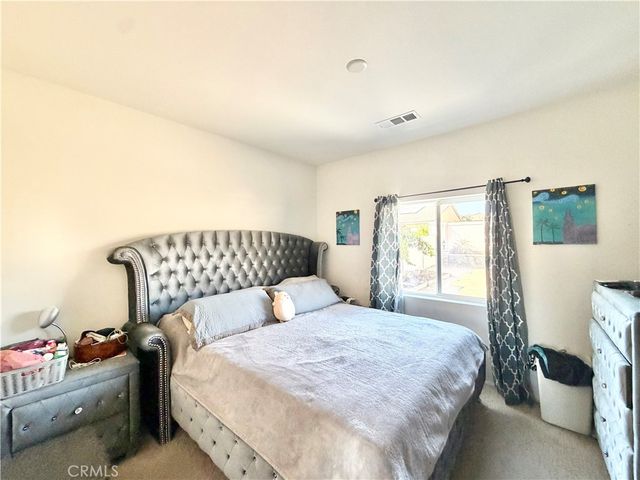 30120 Crescent Pointe Way, Menifee, CA 92585