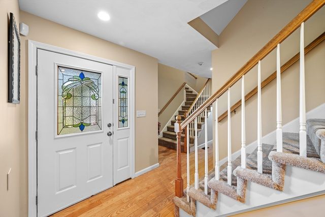 11 Arthur Gordon Dr, Rowley, MA 01969