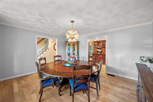 11 Arthur Gordon Dr, Rowley, MA 01969