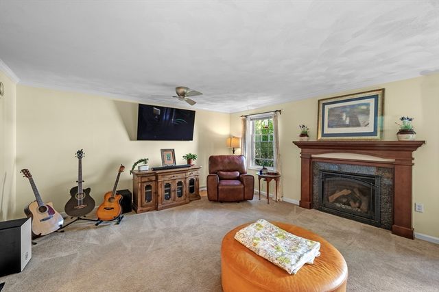 11 Arthur Gordon Dr, Rowley, MA 01969